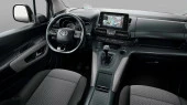 Protector de vidrio templado Pixsel en el monitor TOYOTA PROACE CITY / CITY VERSO - 9.4“ 2019 - 2023