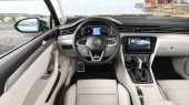 Protector de vidrio templado Pixsel en el panel de instrumentos VOLKSWAGEN PASSAT - 11.9“ 2015 - 2019 (B8)
