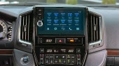 Protector de vidrio templado Pixsel en el monitor TOYOTA LAND CRUISER 200 - 10.1“ 2017 - 2021