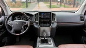 Protector de vidrio templado Pixsel en el monitor TOYOTA LAND CRUISER 200 - 10.1“ 2017 - 2021