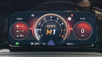 Protector de vidrio templado Pixsel en el panel de instrumentos VOLKSWAGEN GOLF - 10“ 2020 - 2023