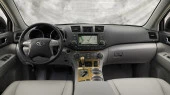 Protector de vidrio templado Pixsel en el monitor TOYOTA HIGHLANDER - 6“ 2010 - 2013