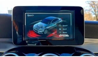 Protector de vidrio templado Pixsel en el monitor MERCEDES BENZ C-CLASS - 6.9“ 2015 - 2017