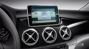 Protector de vidrio templado Pixsel en el monitor MERCEDES BENZ B-CLASS - 6.9“ 2016 - 2017