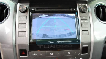 Protector de vidrio templado Pixsel en el monitor TOYOTA TUNDRA - 6.6“ 2013 - 2021