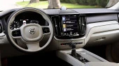 Protector de vidrio templado Pixsel en el monitor VOLVO XC60 - 8.9“ 2017 - 2024
