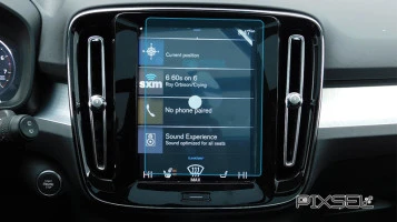 Protector de vidrio templado Pixsel en el monitor VOLVO XC40 - 8.9“ 2017 -