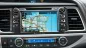 Protector de vidrio templado Pixsel en el monitor TOYOTA HIGHLANDER - 8“ 2014 - 2016