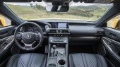Protector de vidrio templado Pixsel en el monitor LEXUS RC - 10.6“ 2018 -
