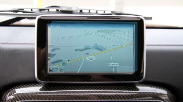 Protector de vidrio templado Pixsel en el monitor MERCEDES BENZ G-CLASS - 6.9“ 2015 - 2018