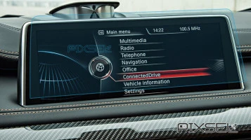 Protector de vidrio templado Pixsel en el monitor BMW X6 - 11.7“ 2015 - 2018 (F16)