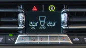 Protector de vidrio templado Pixsel para el control del clima BMW 1 / M1 - 2.9“ 2019 - 2024 (F40)