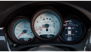 Protector de vidrio templado Pixsel en el panel de instrumentos PORSCHE MACAN - 12.3“ 2019 - 2024