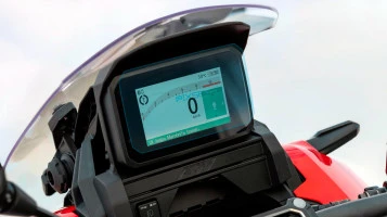 Protector de vidrio templado Pixsel en el velocímetro de la moto HONDA ADV350 2025 - 7.1“