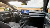 Protector de vidrio templado Pixsel en el monitor SKODA ELROQ - 14“ 2025 -