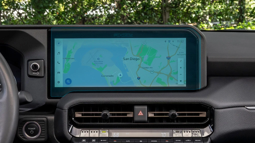 Protector de vidrio templado Pixsel en el monitor TOYOTA LAND CRUISER 250 - 14.5“ 2024 -