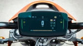 Protector de vidrio templado Pixsel en el velocímetro de la moto HARLEY-DAVIDSON 2020 LIVEWIRE FIRST STRIKE EDITION 7.5“