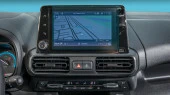 Protector de vidrio templado Pixsel en el monitor FIAT DOBLO - 9.4“ 2022 - 2024