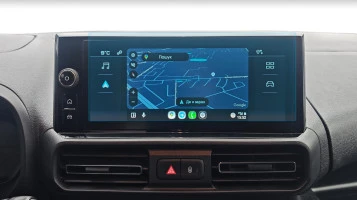 Protector de vidrio templado Pixsel en el monitor FIAT DOBLO - 11.1“ 2024 -