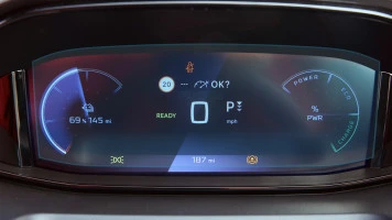 Защитное стекло Pixsel на приборную панель PEUGEOT PARTNER - 10“ 2024 -