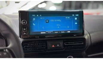 Protector de vidrio templado Pixsel en el monitor OPEL COMBO - 11.1“ 2024 -