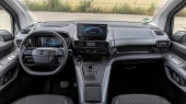 Protector de vidrio templado Pixsel en el panel de instrumentos OPEL COMBO - 9.8“ 2024 -