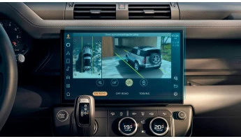 Protector de vidrio templado Pixsel en el monitor LAND ROVER DEFENDER - 13.7“ 2020 -