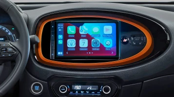 Protector de vidrio templado Pixsel en el monitor TOYOTA AYGO - 9.8“ 2022 - 2025