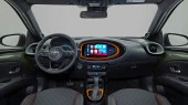 Protector de vidrio templado Pixsel en el monitor TOYOTA AYGO - 9.8“ 2022 - 2025