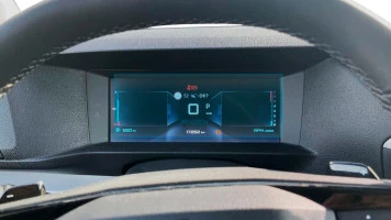 Protector de vidrio templado Pixsel en el panel de instrumentos OPEL ZAFIRA LIFE - 10.2“ 2024 -