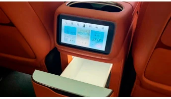 Protector de vidrio templado Pixsel para el control del clima trasero LINK & CO 900 - 7.3“ 2025 -