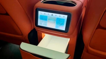 Protector de vidrio templado Pixsel para el control del clima trasero LINK & CO 900 - 7.3“ 2025 -