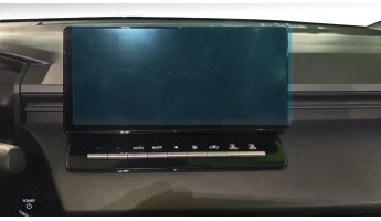 Protector de vidrio templado Pixsel en el monitor TOYOTA COROLLA CROSS - 11.7“ 2025 -