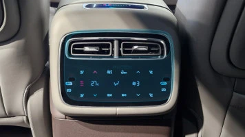 Защитное стекло Pixsel для заднего климат-контроля DENZA N8L - 9.3“ 2025 -
