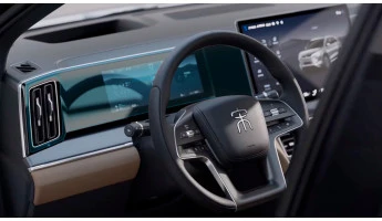 Protector de vidrio templado Pixsel en el panel de instrumentos BYD SONG L DM-I - 25.8“ 2024 -