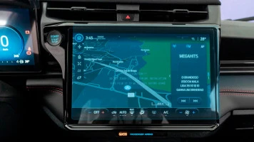 Protector de vidrio templado Pixsel en el monitor FORD PUMA GEN-E - 12.9“ 2025 -