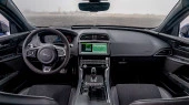 Protector de vidrio templado Pixsel en el monitor JAGUAR XE - 9.9“ 2016 - 2019