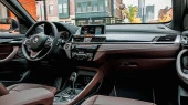 Protector de vidrio templado Pixsel en el monitor BMW X1 - 10.2“ 2019 - 2022 (F48)